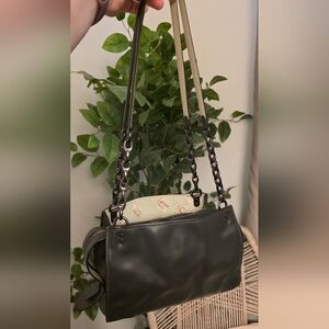 Coach Rogue Green 1941 with Floral Interior 26830